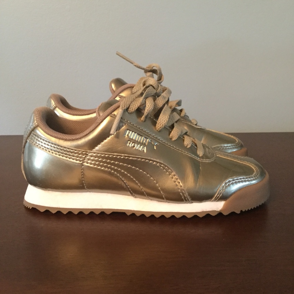 Girls puma size 12 gold